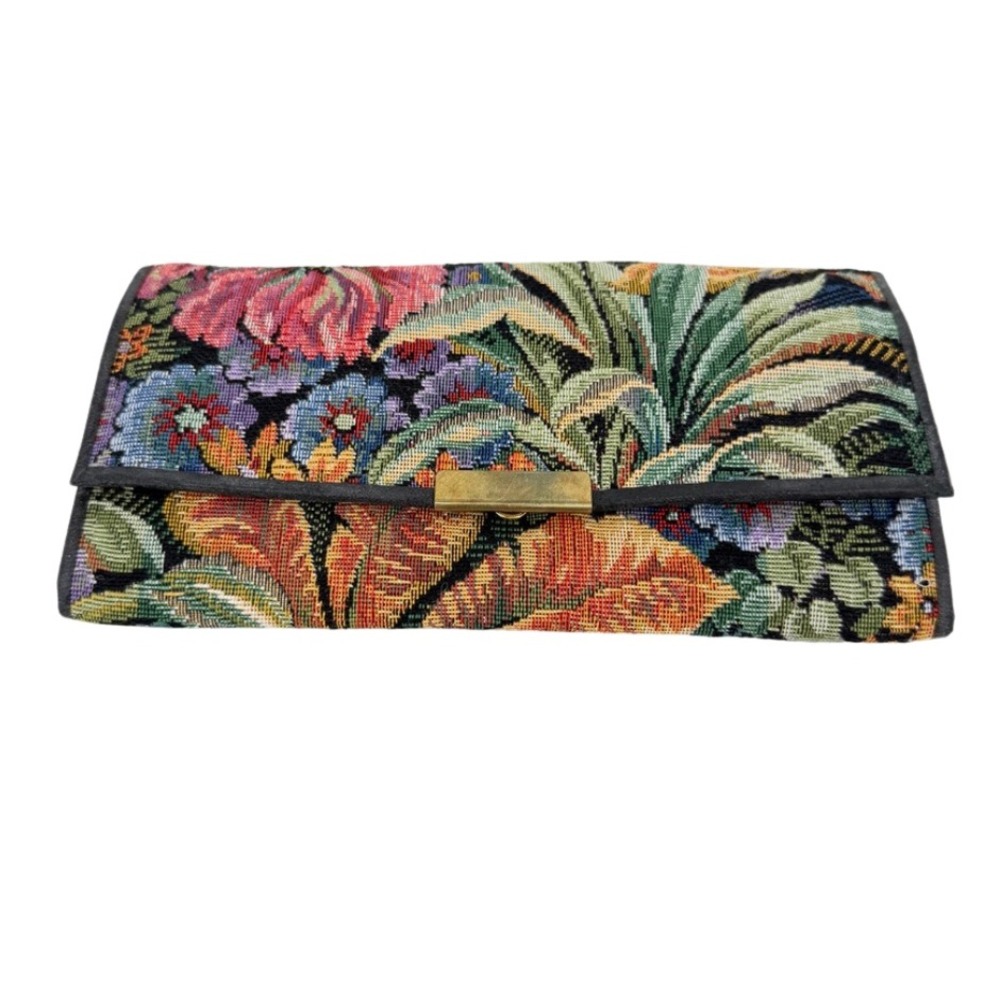 Floral Tapestry Wallet Clutch Bag Vintage Gold Frame Kiss Lock Interior Earthy